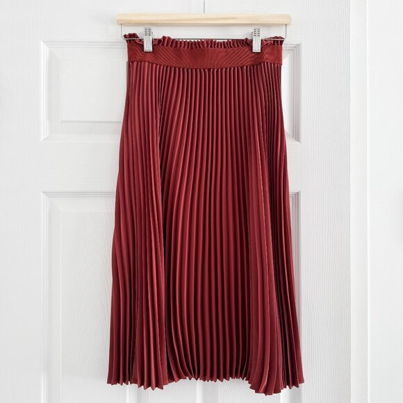 Babaton Pleated Crepe Skirt in Rust, size Small - Picture 2 of 6